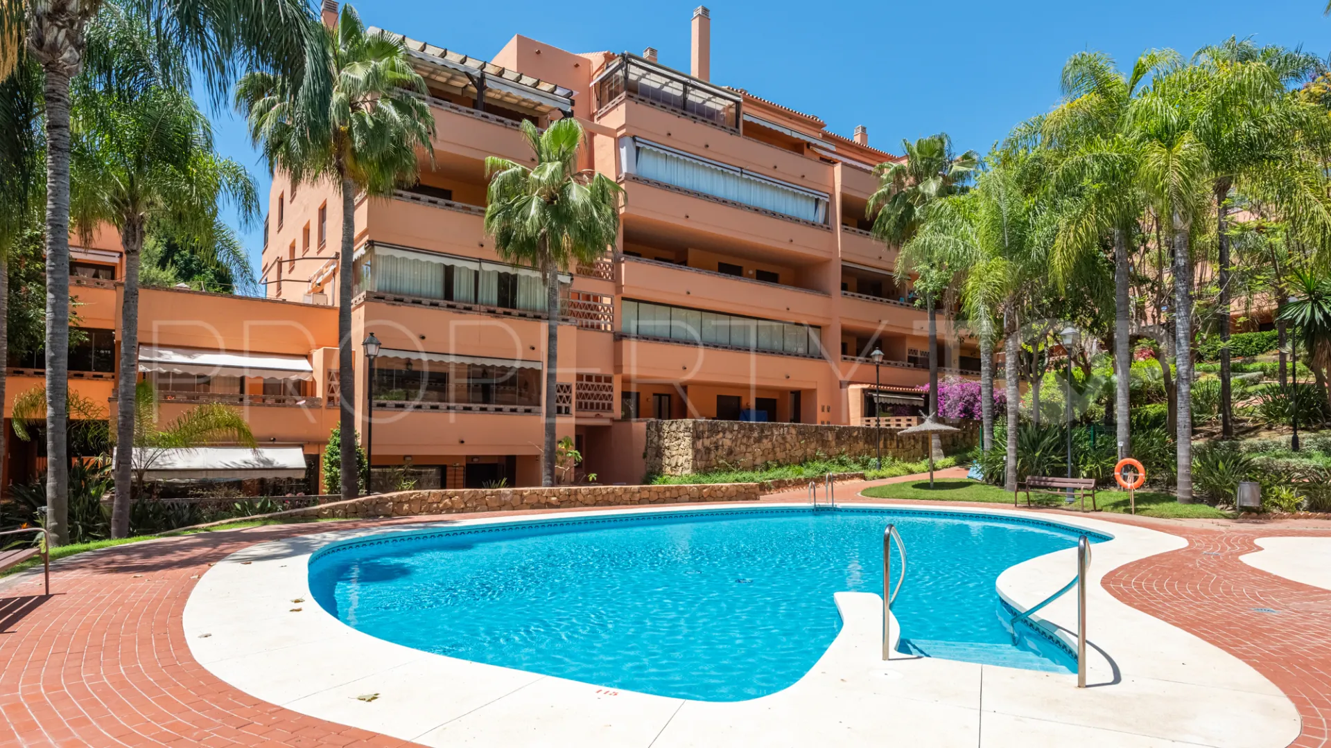 For sale apartment in Costa Nagüeles III with 3 bedrooms