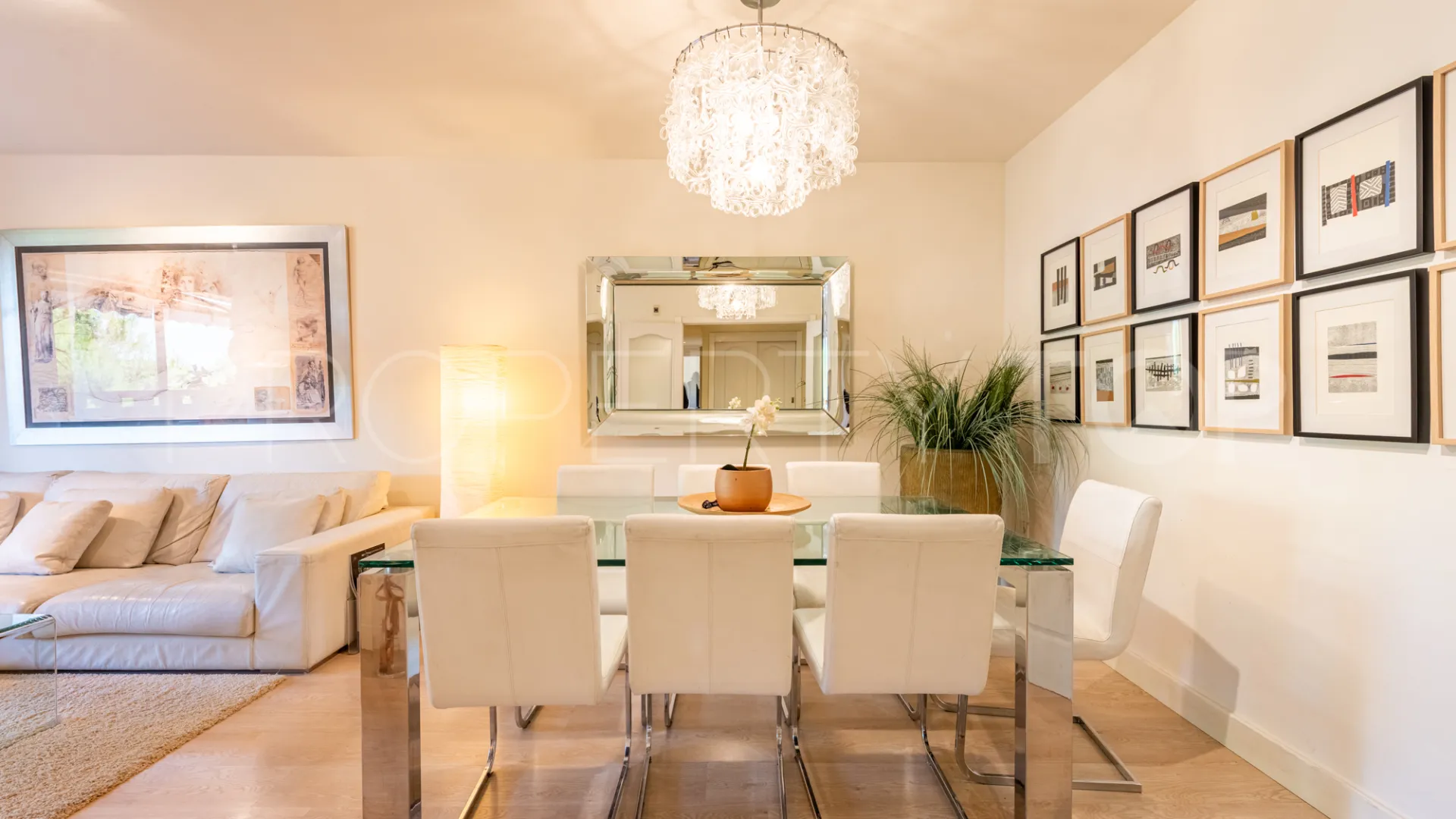 For sale apartment in Costa Nagüeles III with 3 bedrooms