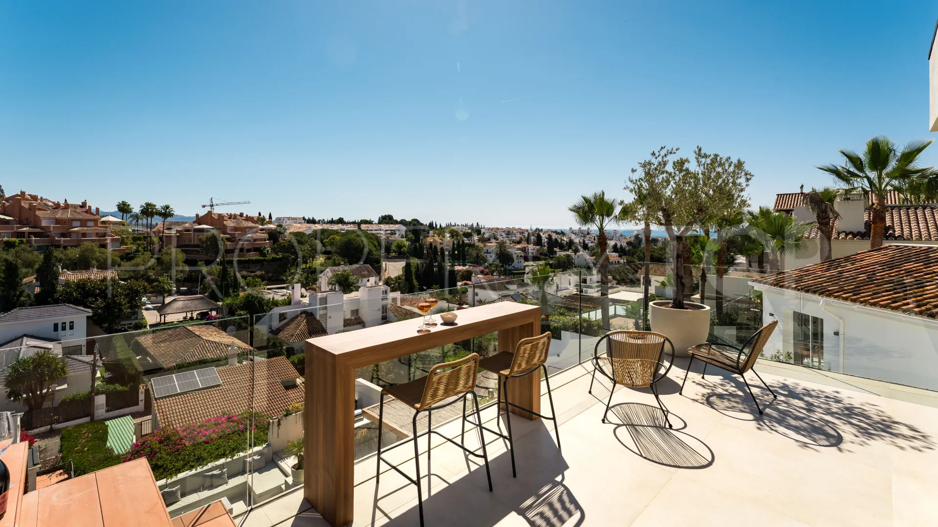 Nueva Andalucia, villa con 5 dormitorios en venta