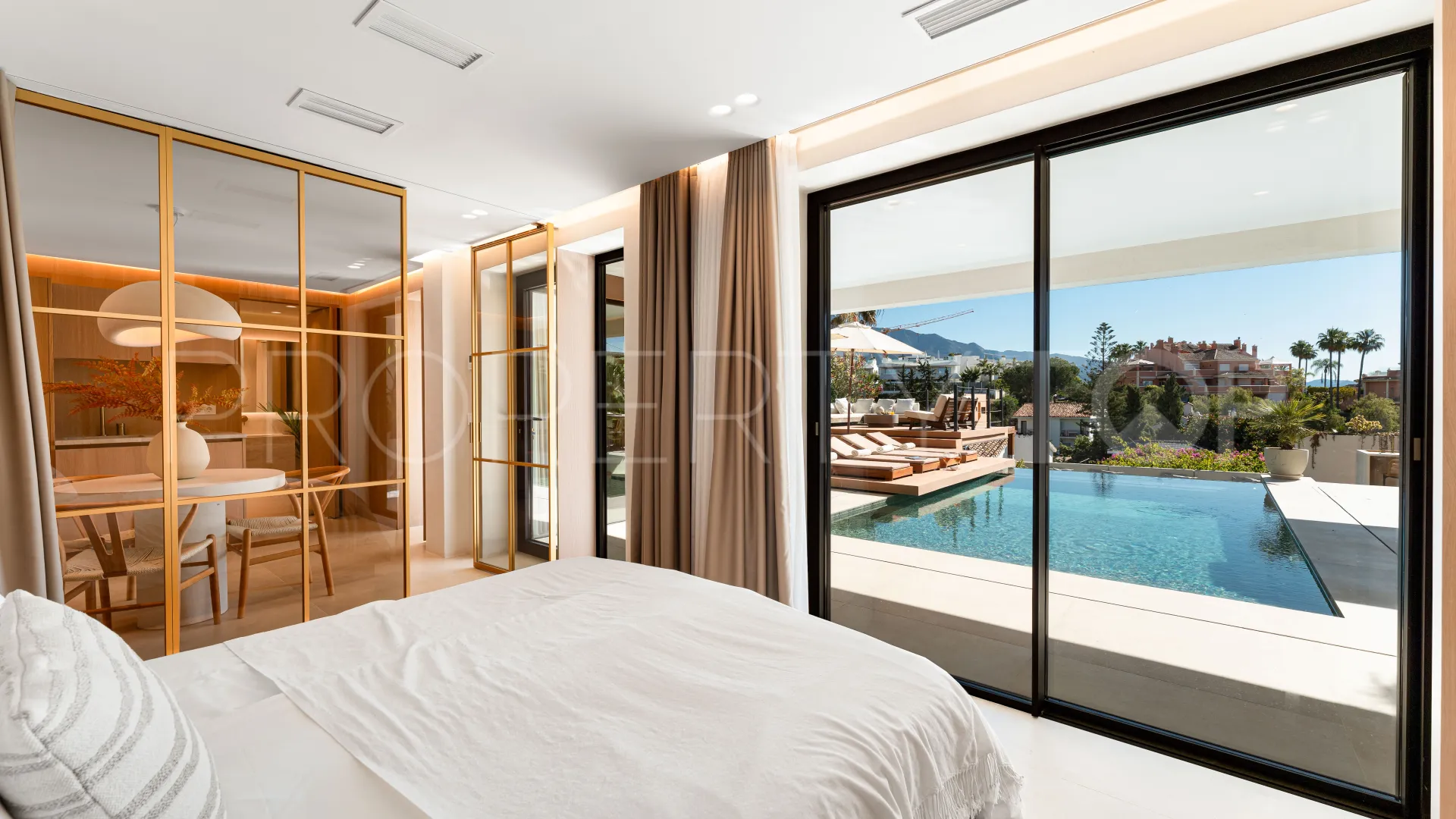 Nueva Andalucia, villa con 5 dormitorios en venta
