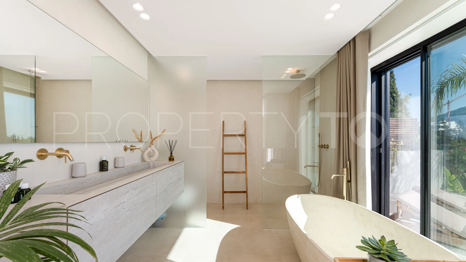Nueva Andalucia, villa con 5 dormitorios en venta