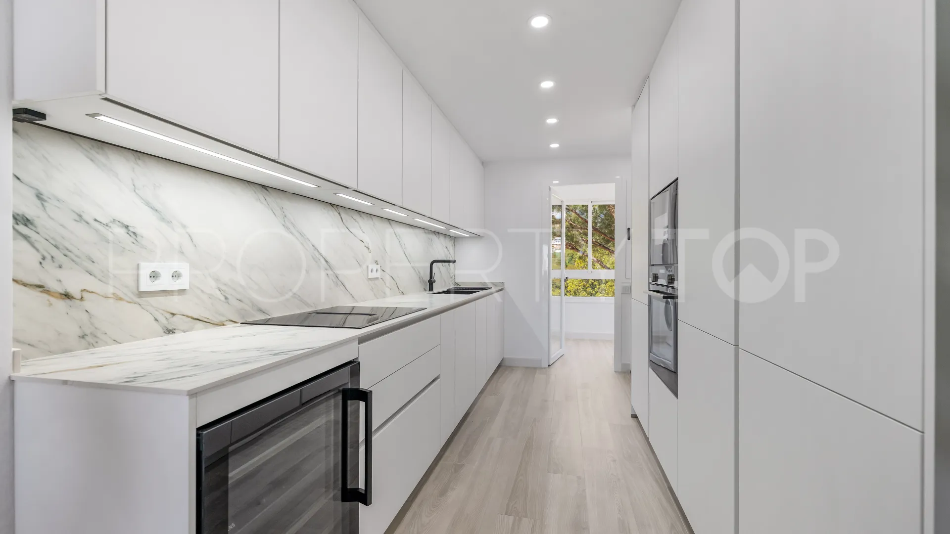 Apartamento en venta con 3 dormitorios en Altos de La Quinta