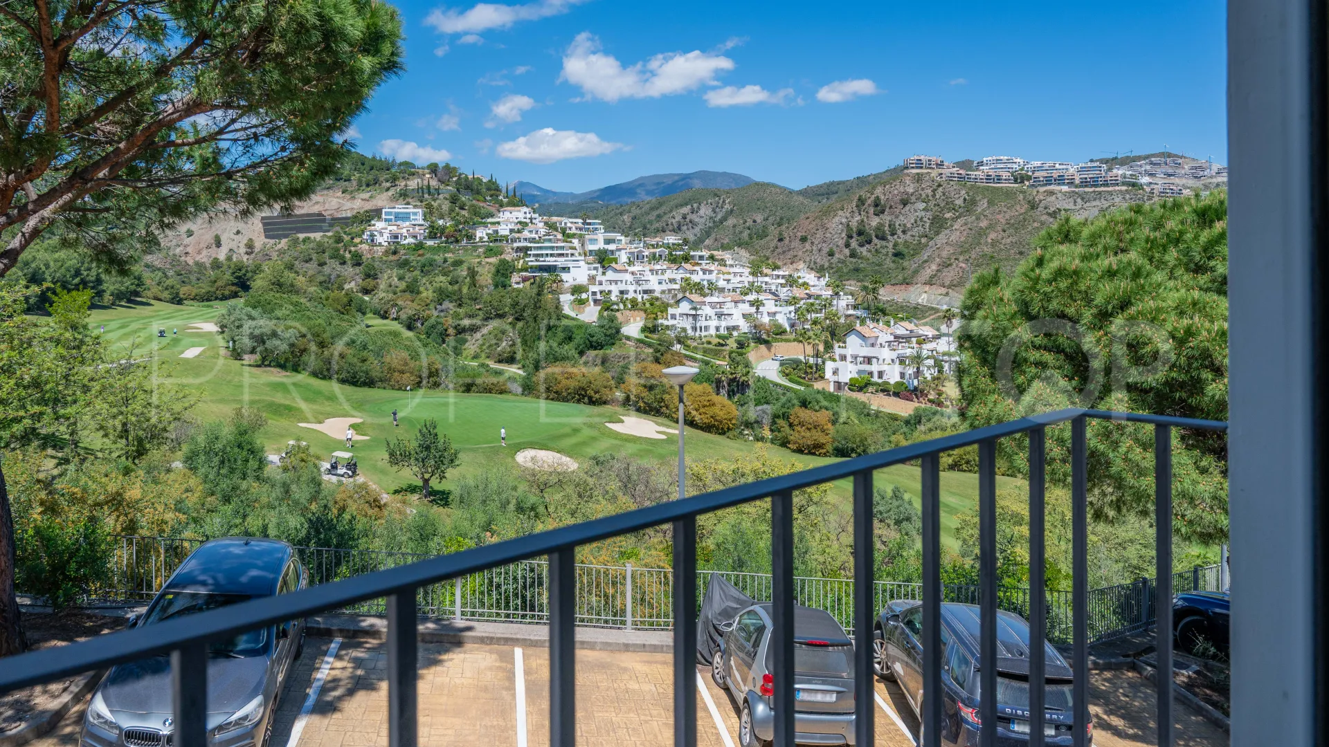 Apartamento en venta con 3 dormitorios en Altos de La Quinta