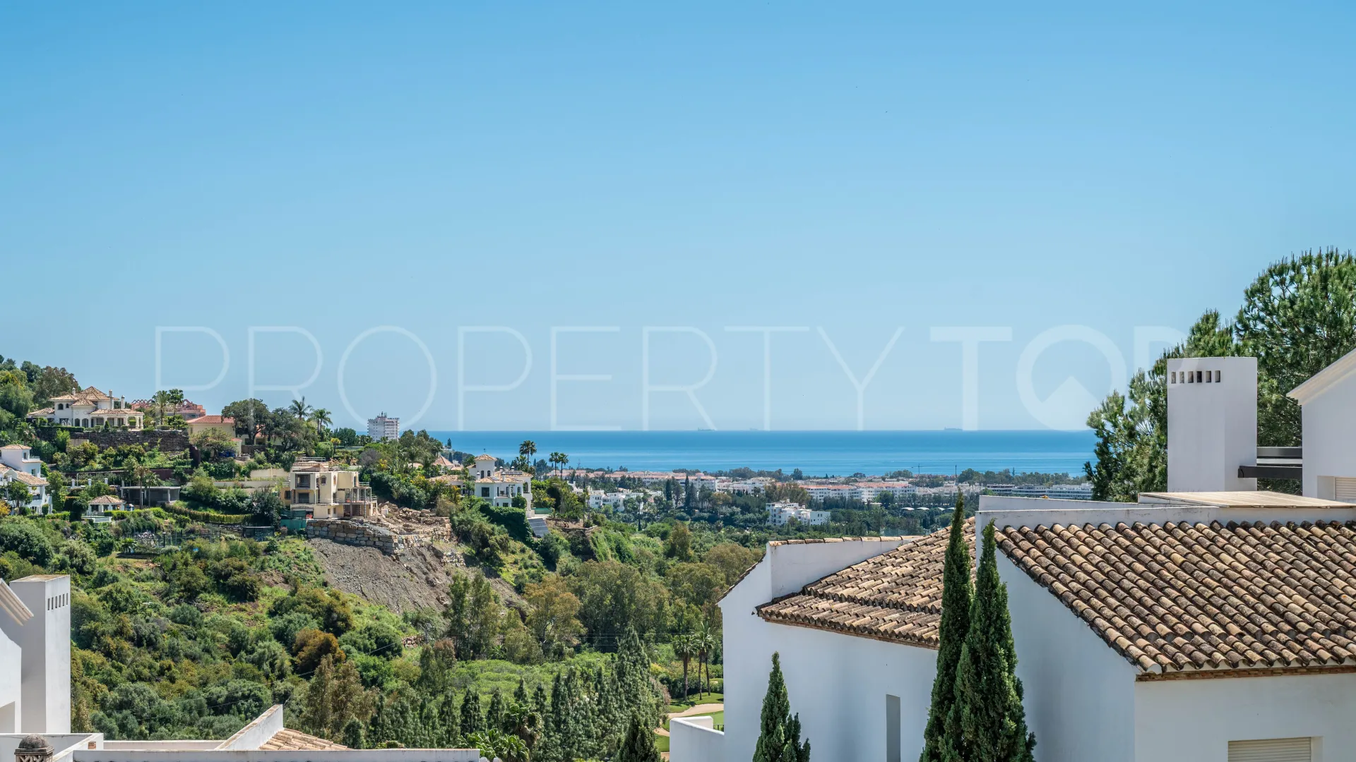 Apartamento en venta con 3 dormitorios en Altos de La Quinta