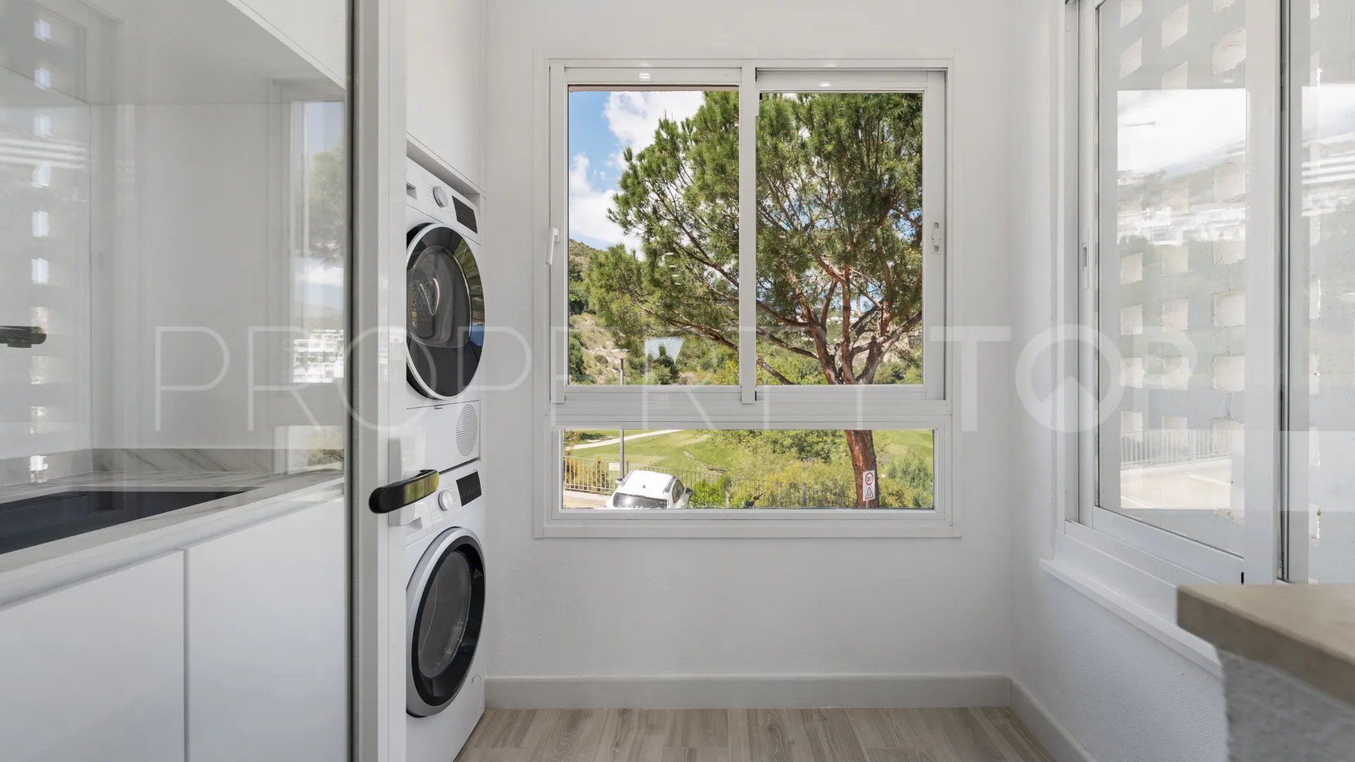 Apartamento en venta con 3 dormitorios en Altos de La Quinta