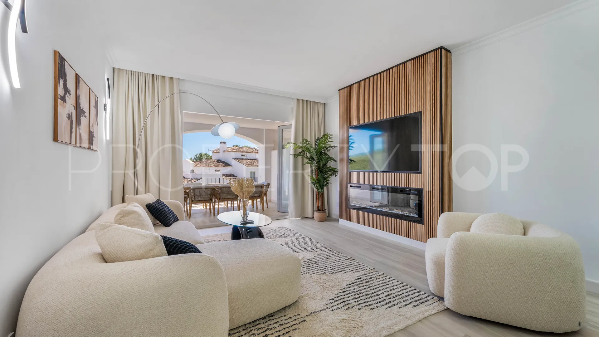 Apartamento en venta con 3 dormitorios en Altos de La Quinta