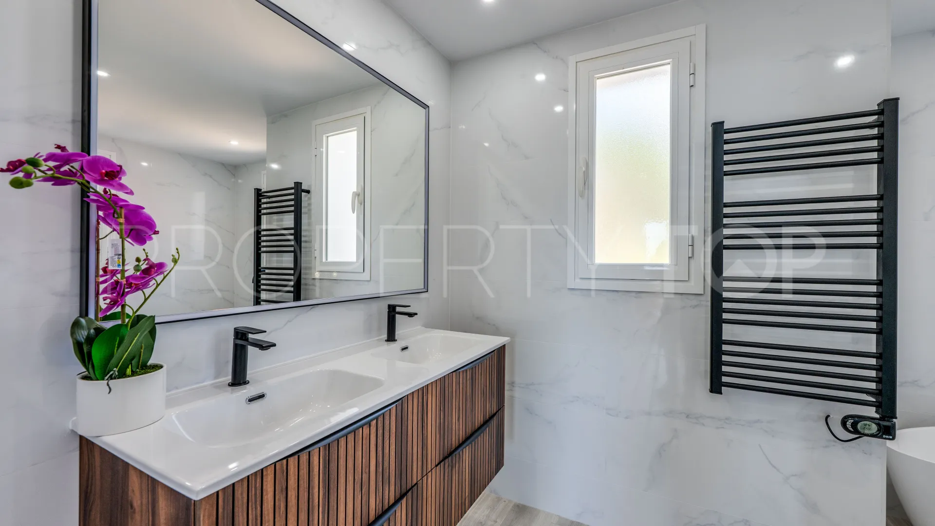 Apartamento en venta con 3 dormitorios en Altos de La Quinta