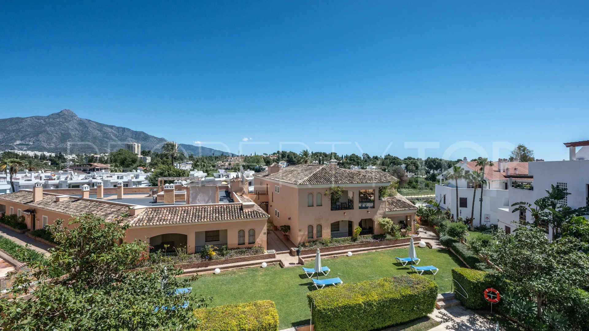 Comprar apartamento en Puerto Golf con 3 dormitorios