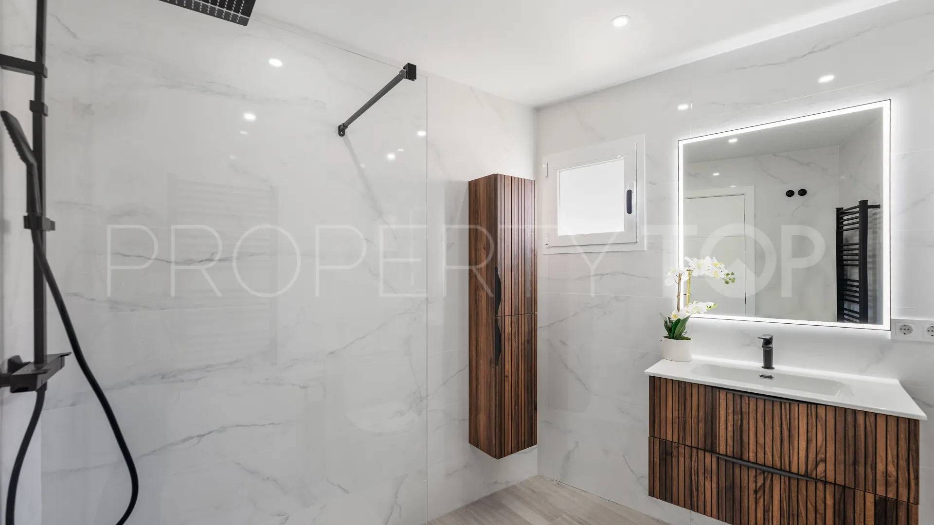 Comprar apartamento en Puerto Golf con 3 dormitorios