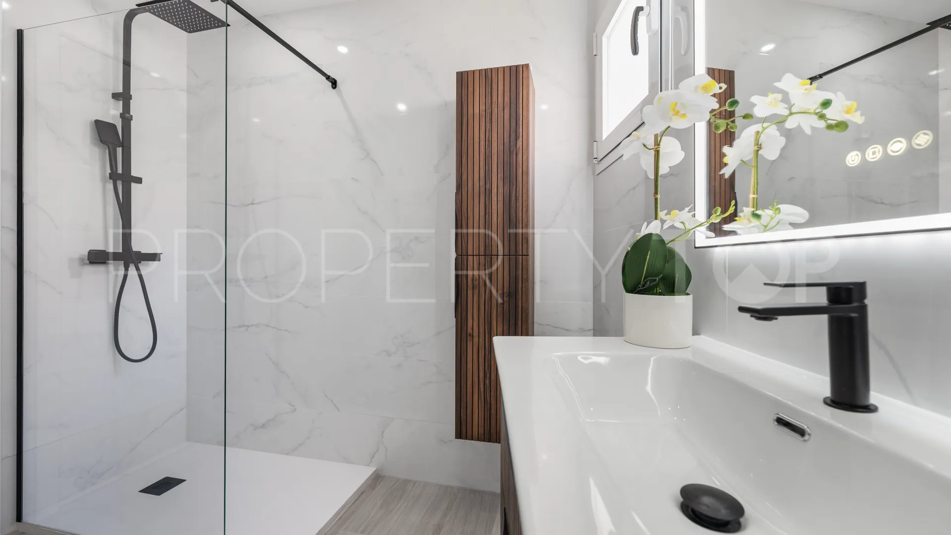 Comprar apartamento en Puerto Golf con 3 dormitorios