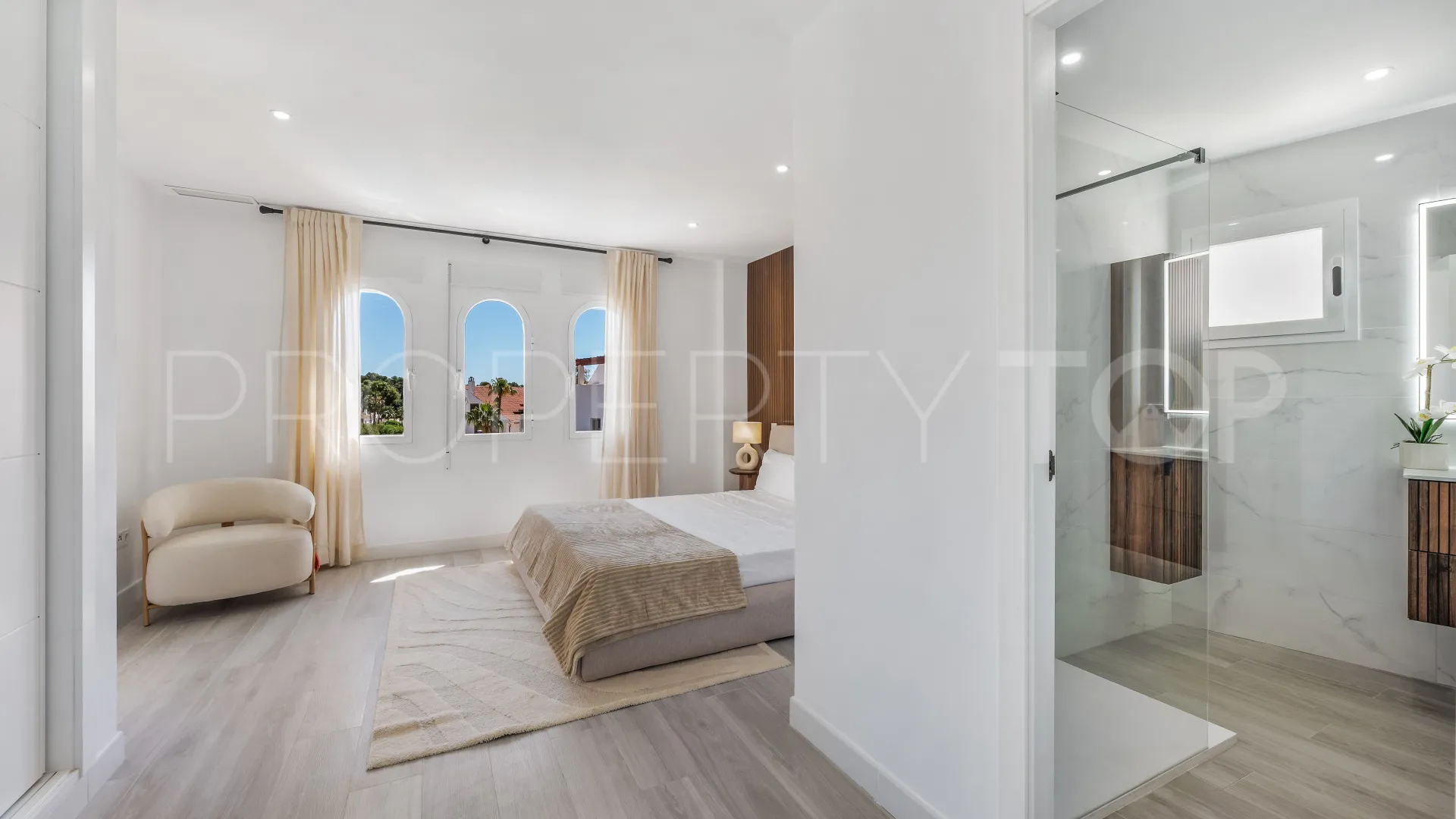 Comprar apartamento en Puerto Golf con 3 dormitorios