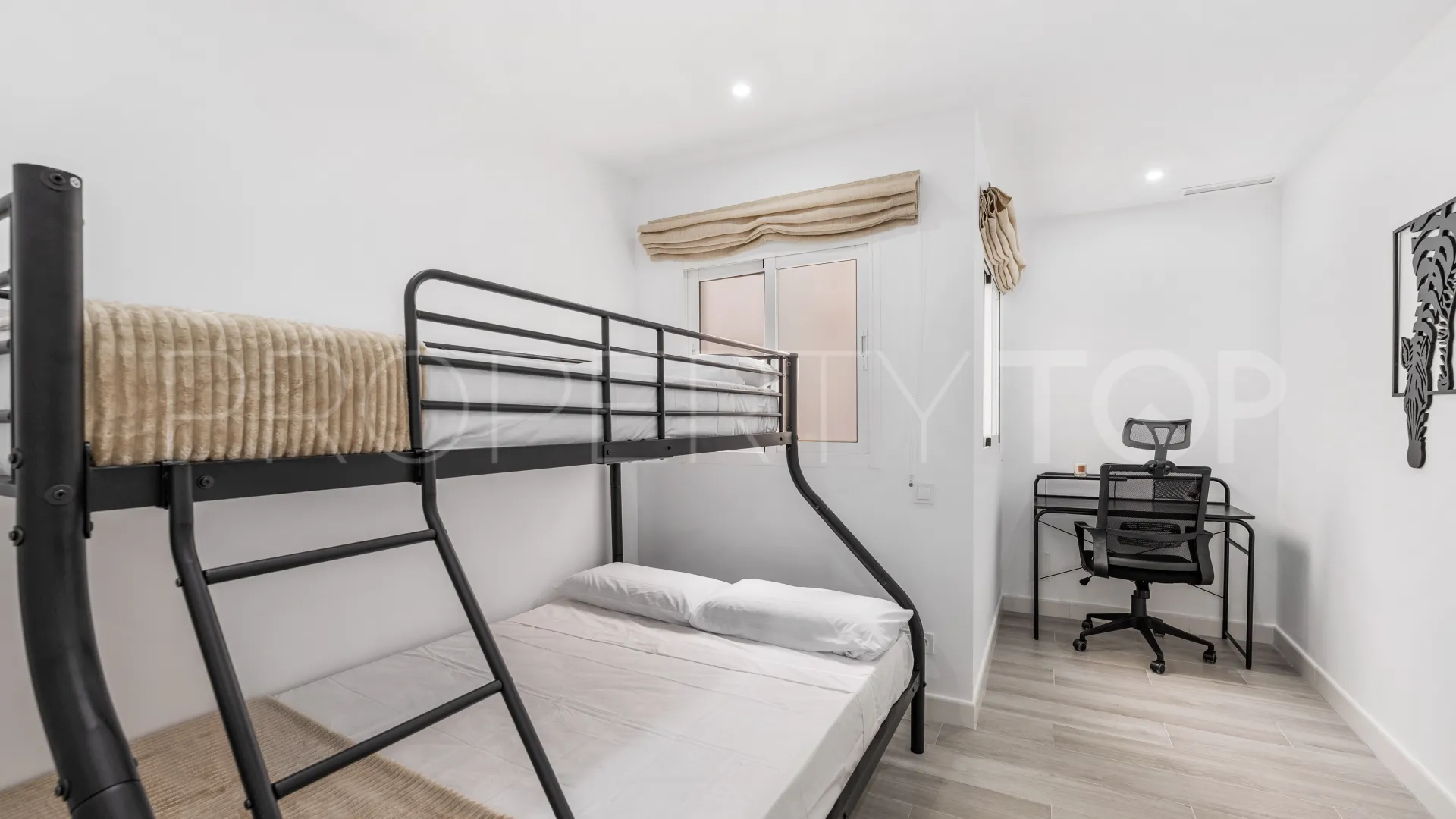 Comprar apartamento en Puerto Golf con 3 dormitorios