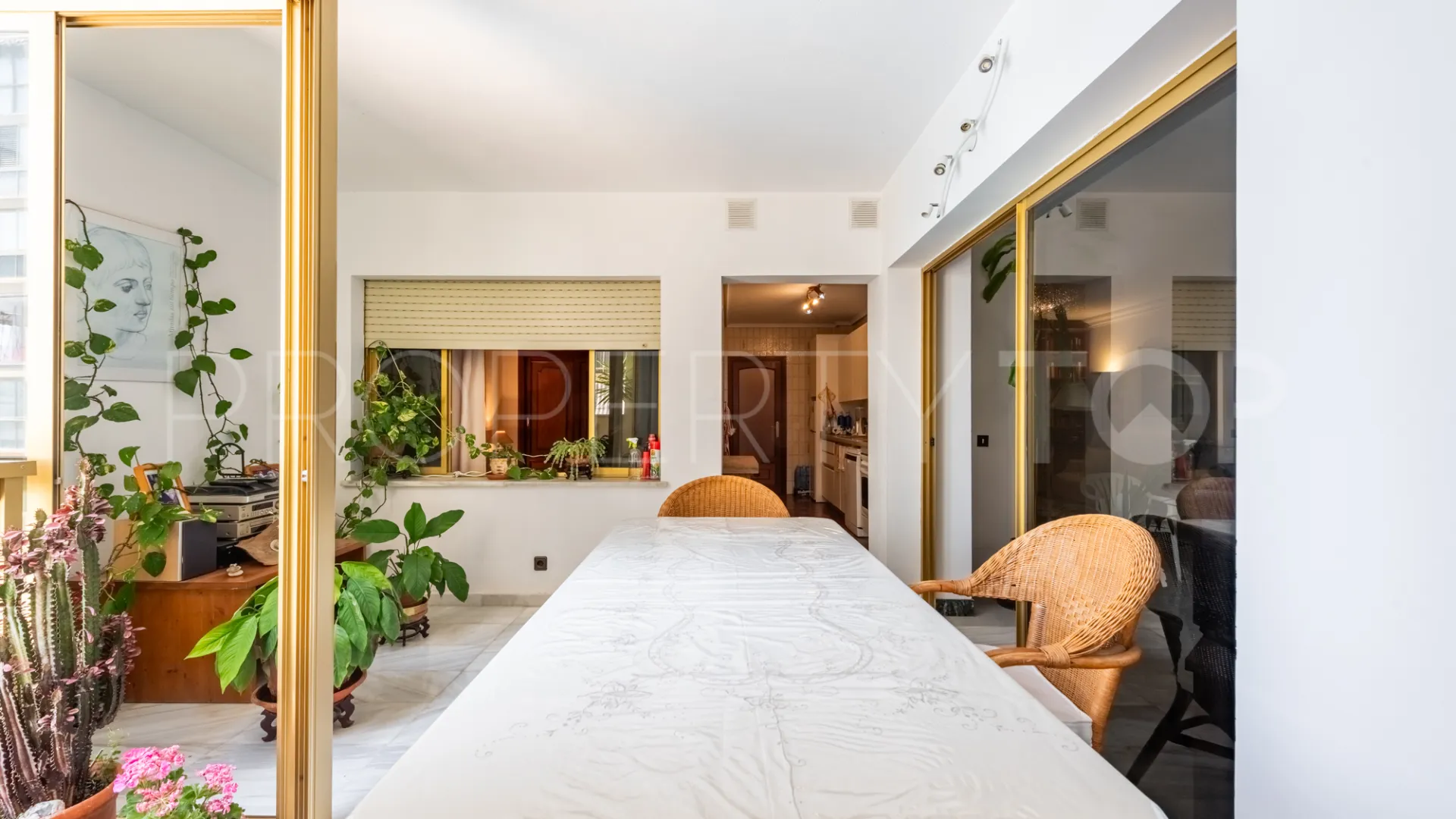 Apartment with 3 bedrooms for sale in Marbella Centro