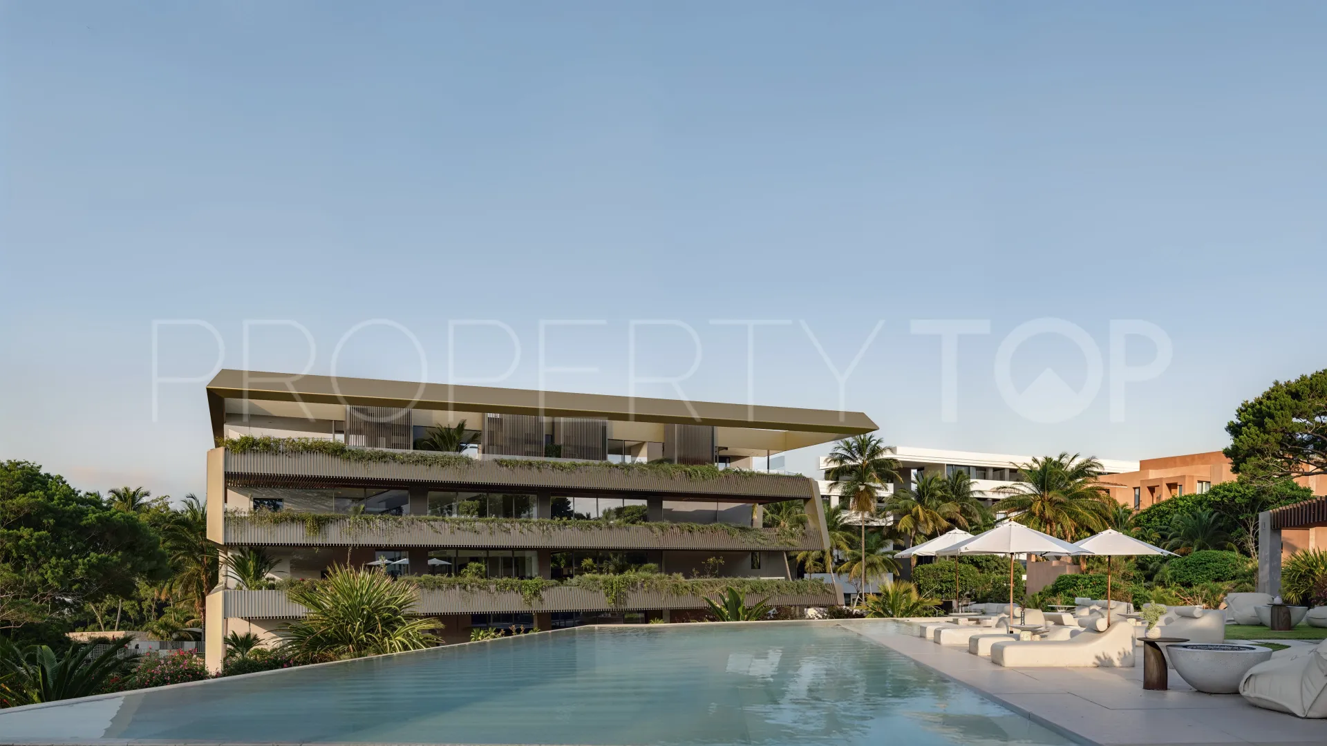 3 bedrooms Estepona Centre apartment for sale
