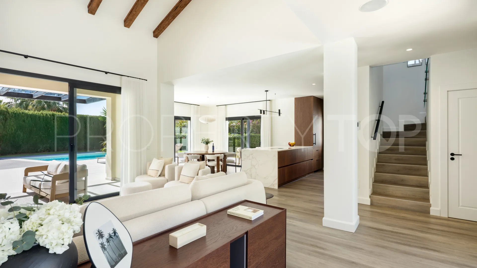 Villa en venta en Cortijo Blanco