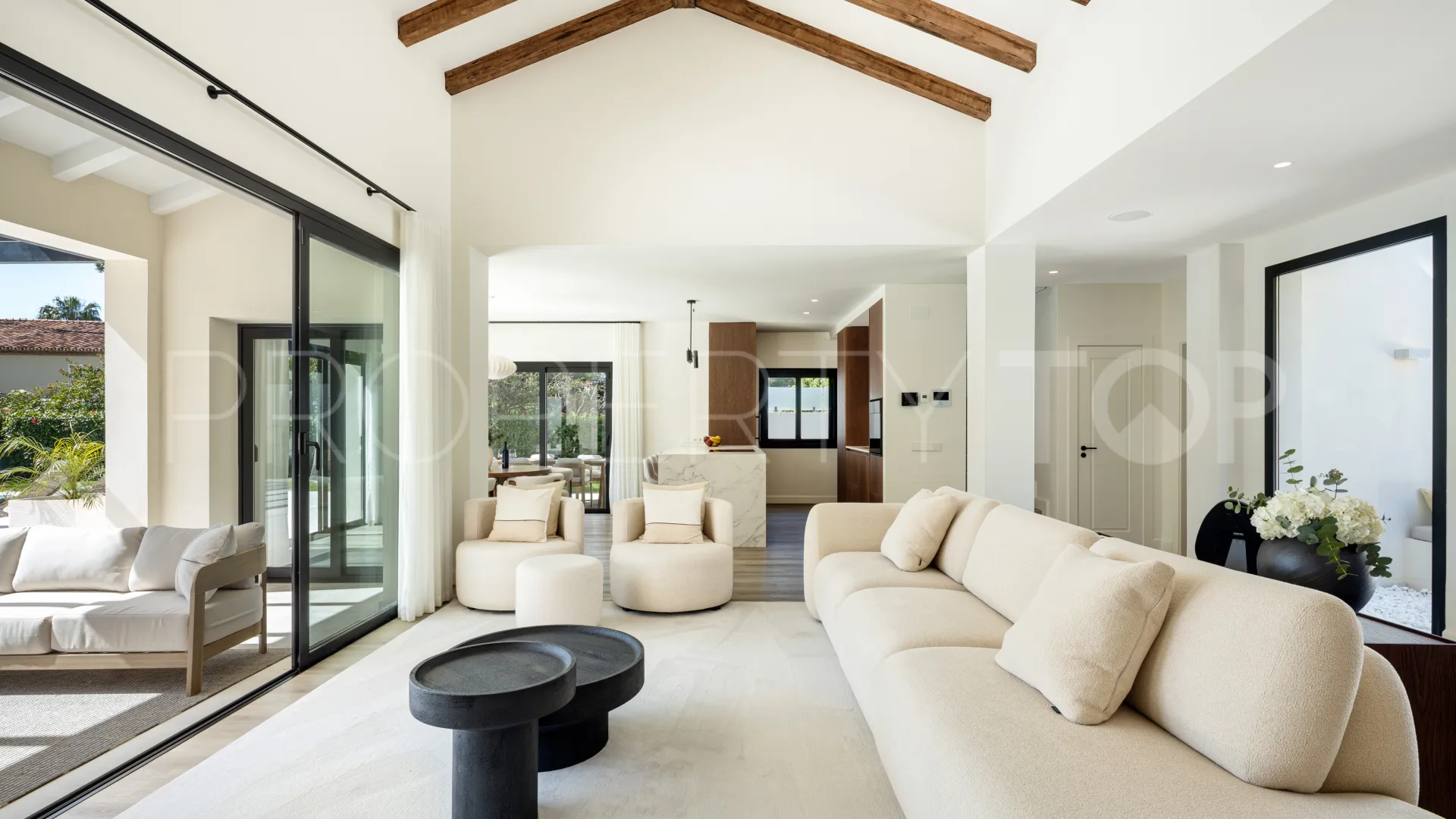 Villa en venta en Cortijo Blanco