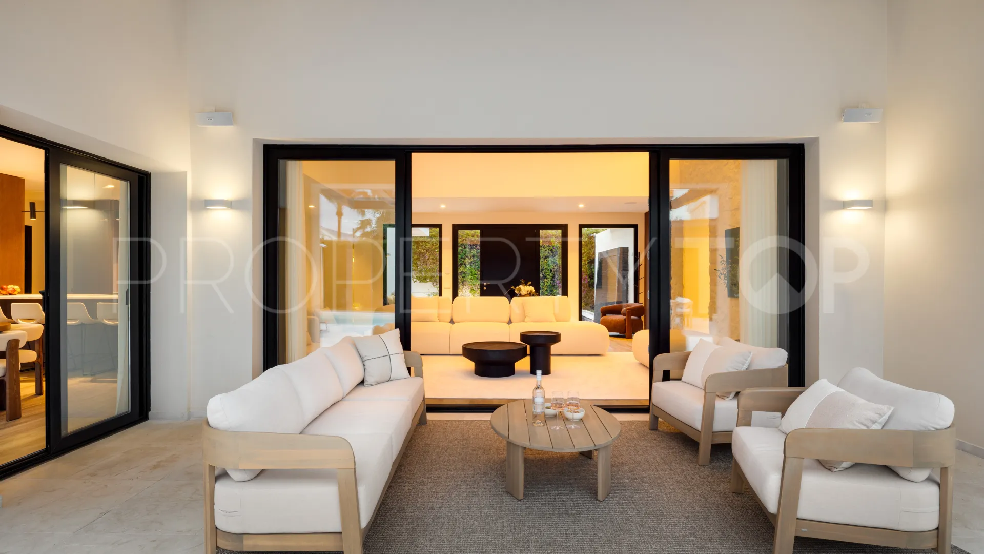Villa en venta en Cortijo Blanco