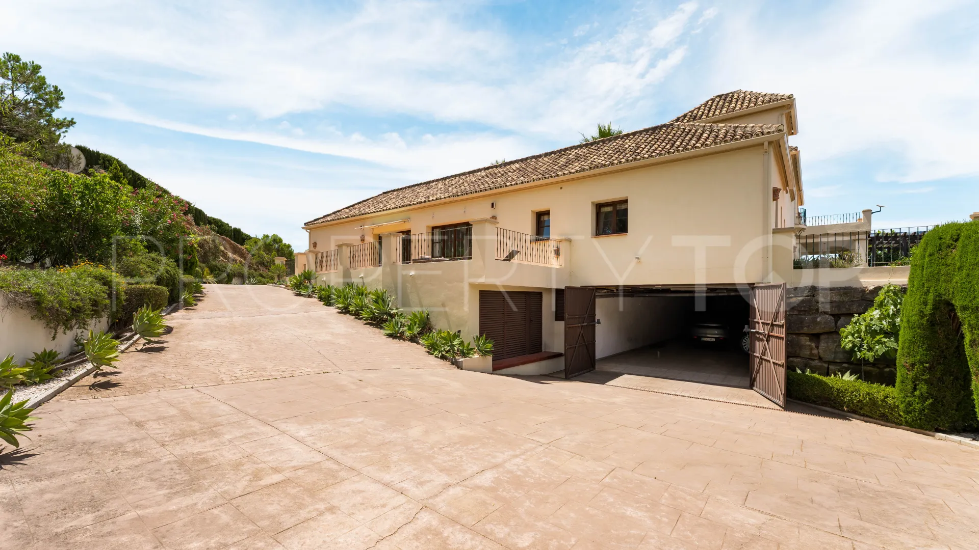 For sale El Velerin villa