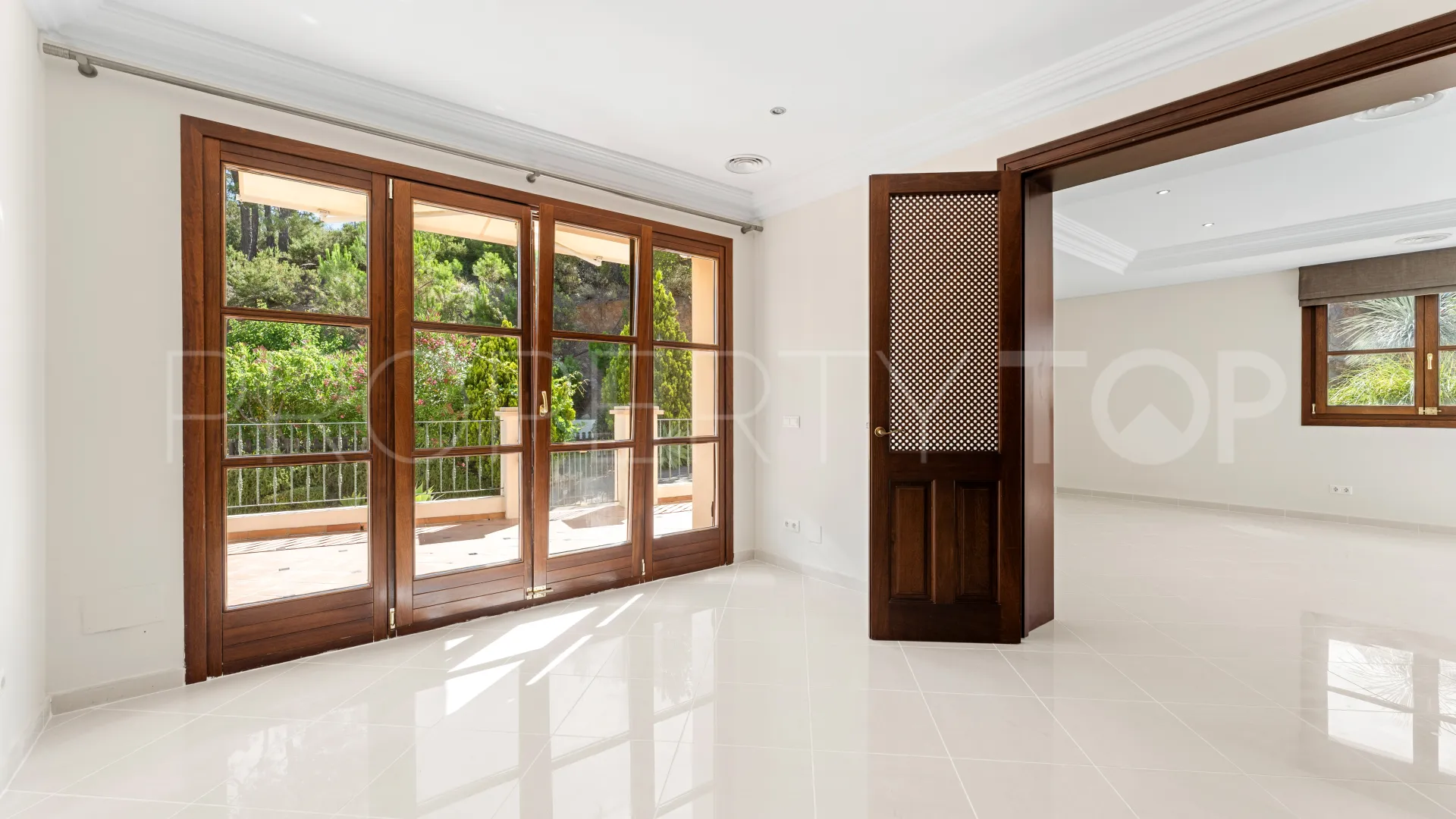 For sale El Velerin villa