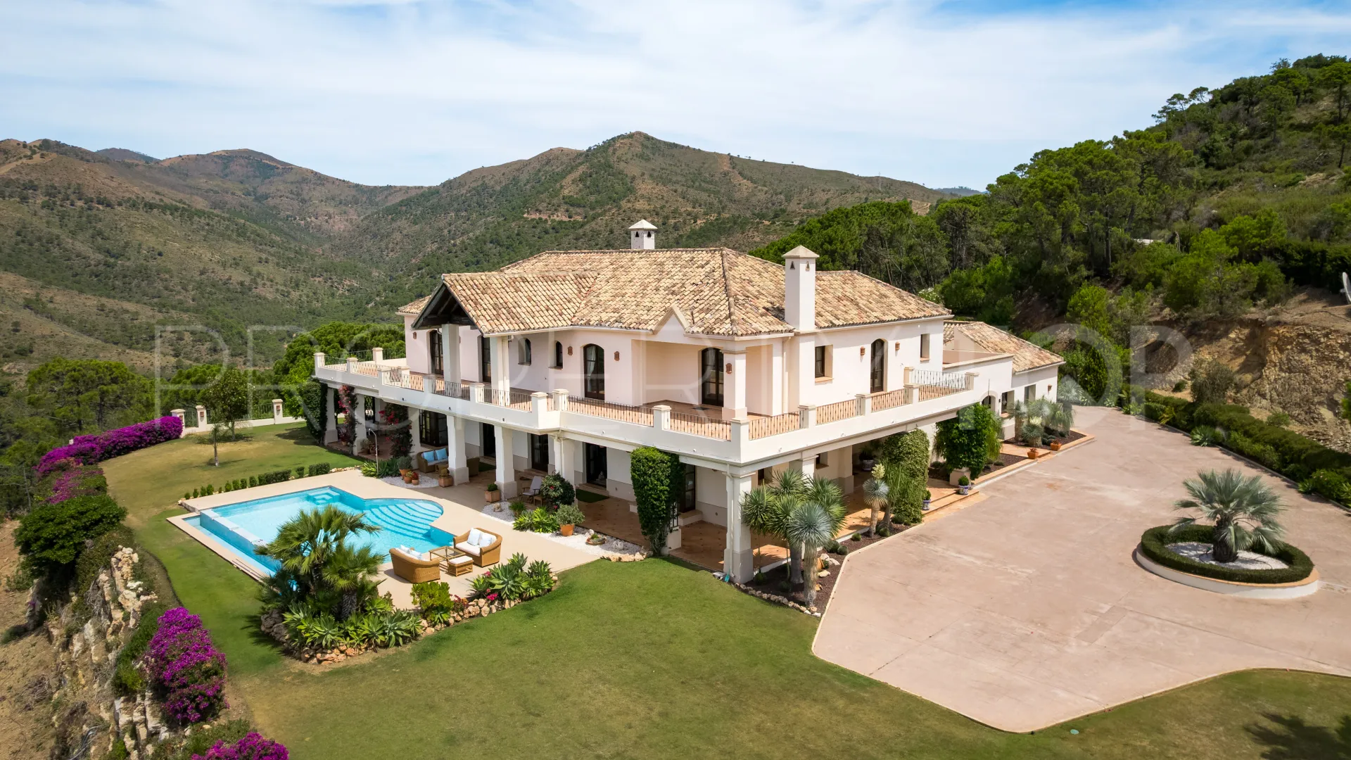 For sale El Velerin villa