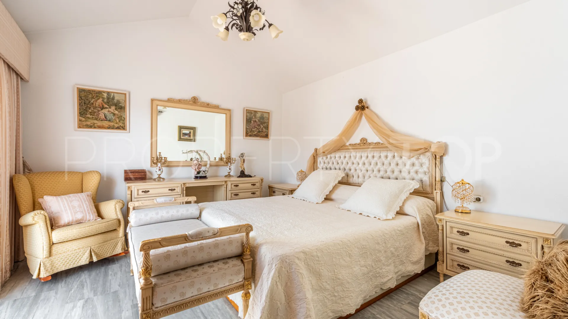 Guadalmina Baja duplex penthouse for sale