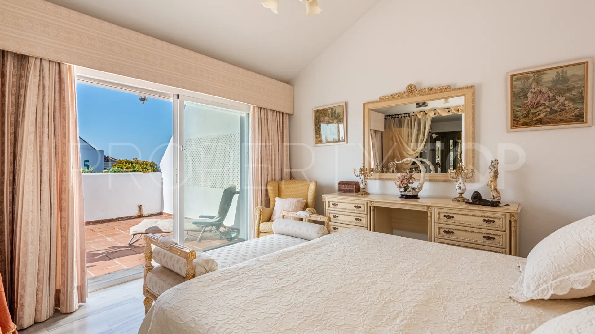 Guadalmina Baja duplex penthouse for sale