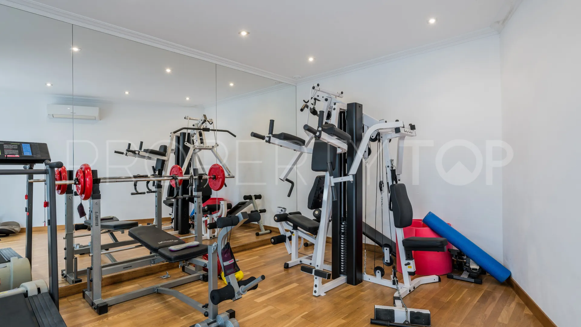 For sale Marbella Hill Club villa
