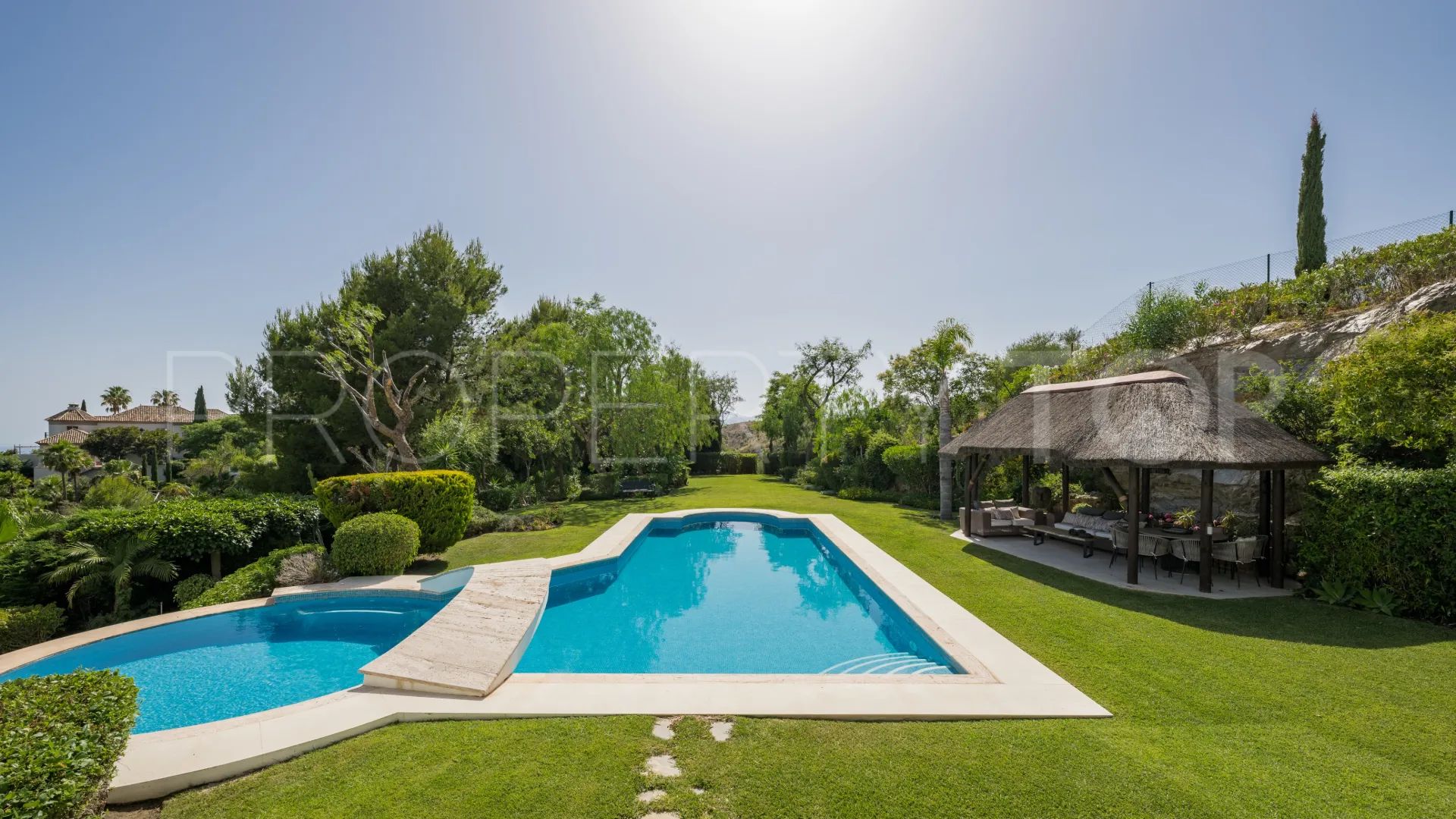 For sale Marbella Hill Club villa
