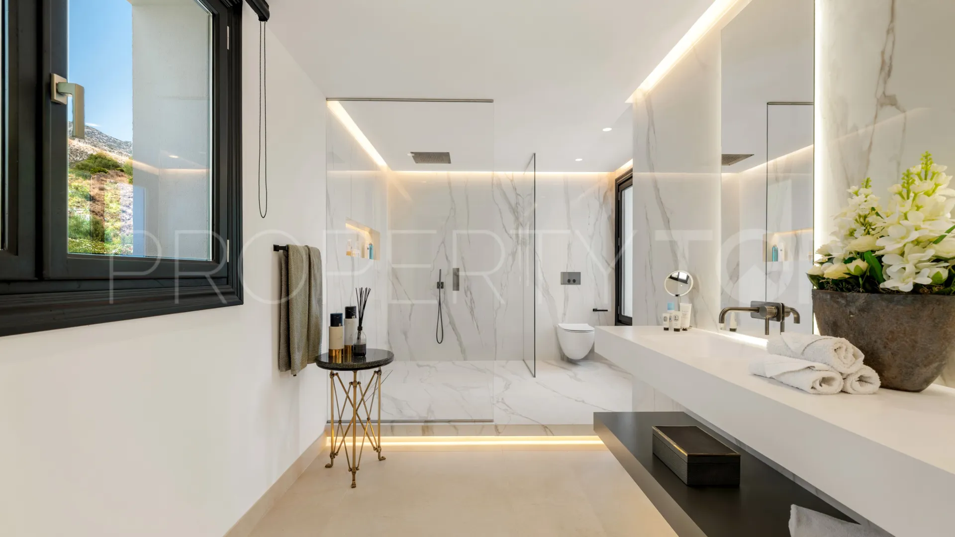 For sale Marbella Hill Club villa