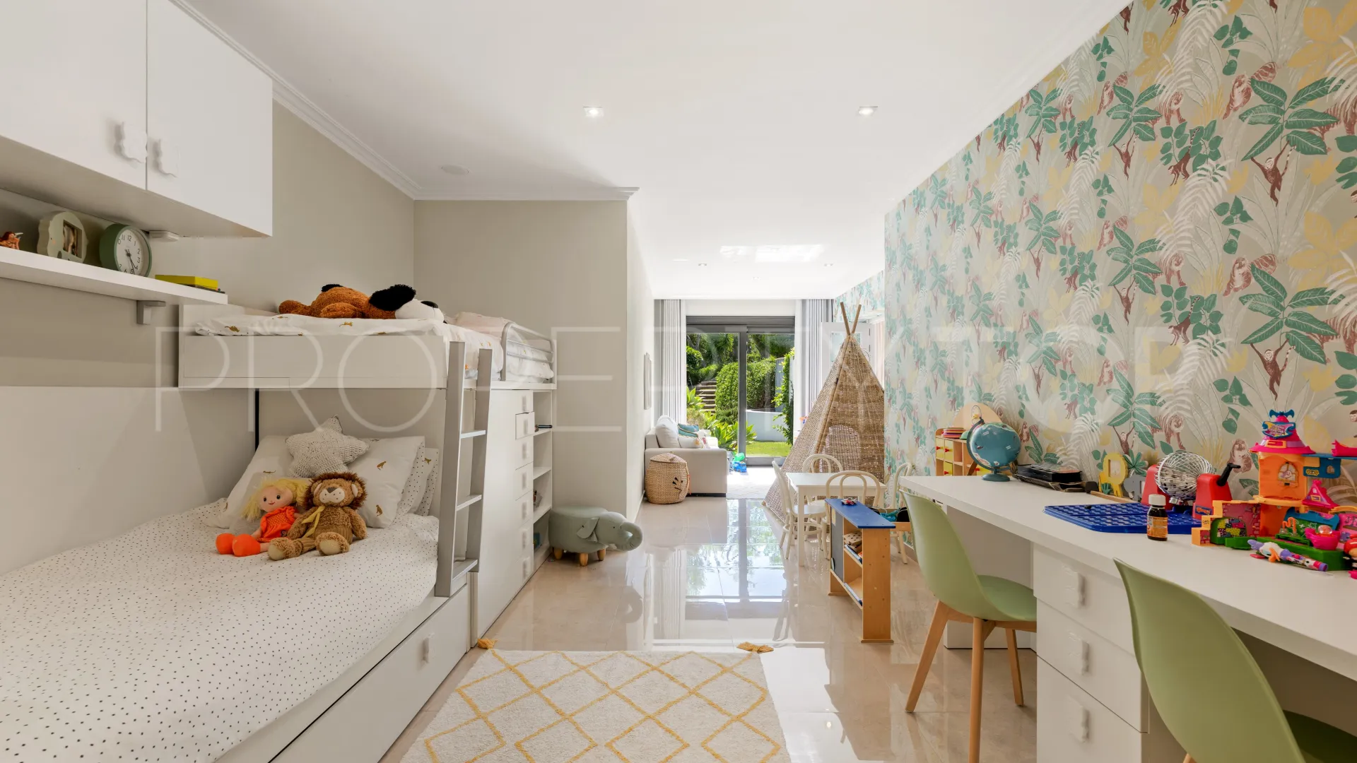 For sale Marbella Hill Club villa
