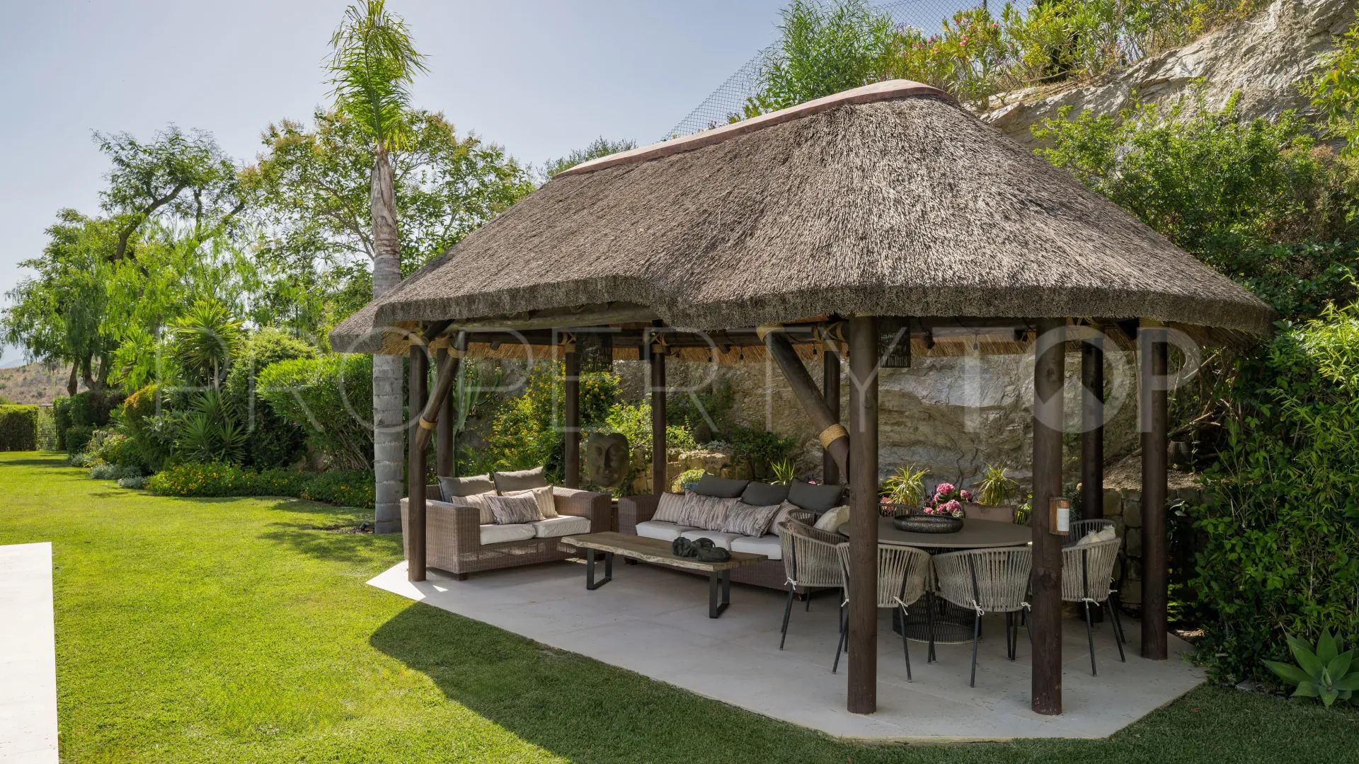 For sale Marbella Hill Club villa