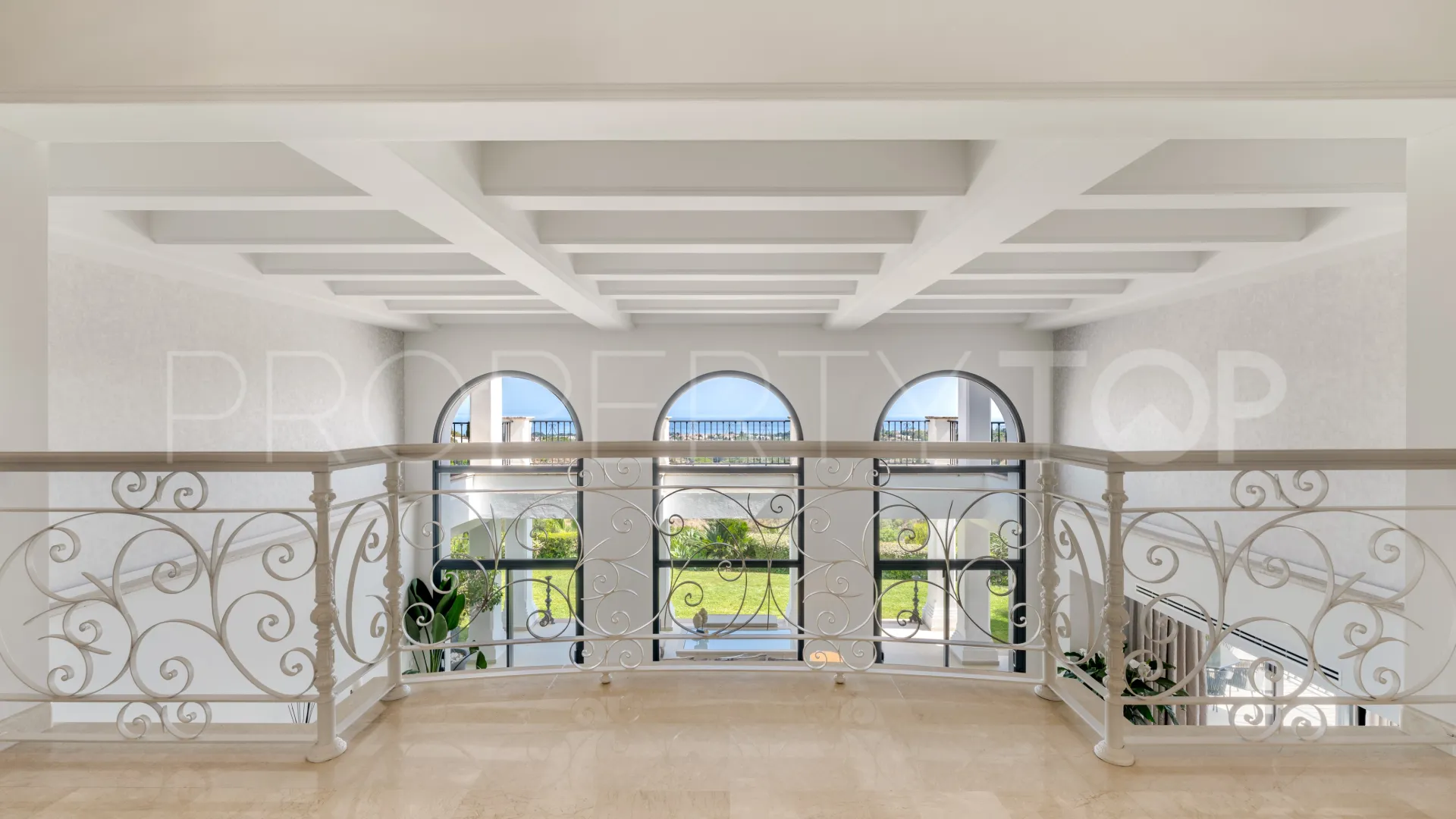 For sale Marbella Hill Club villa