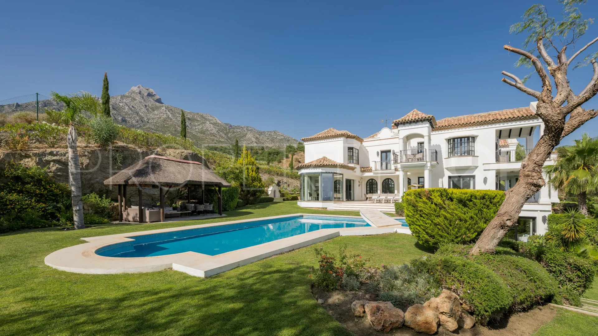 For sale Marbella Hill Club villa