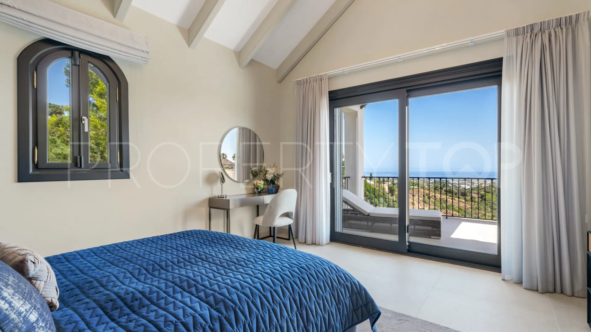 For sale Marbella Hill Club villa