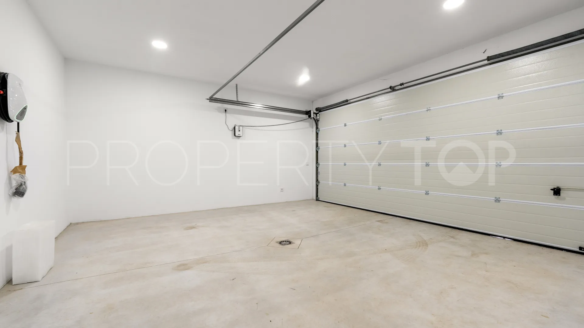 4 bedrooms villa for sale in Marbella Centro