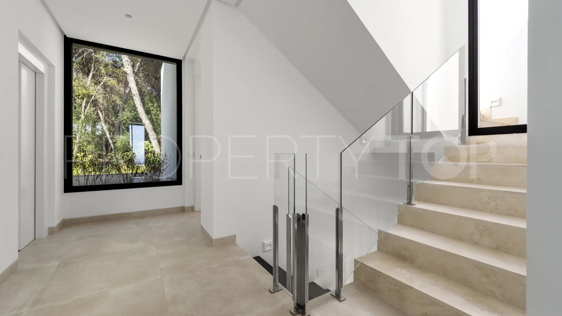 4 bedrooms villa for sale in Marbella Centro