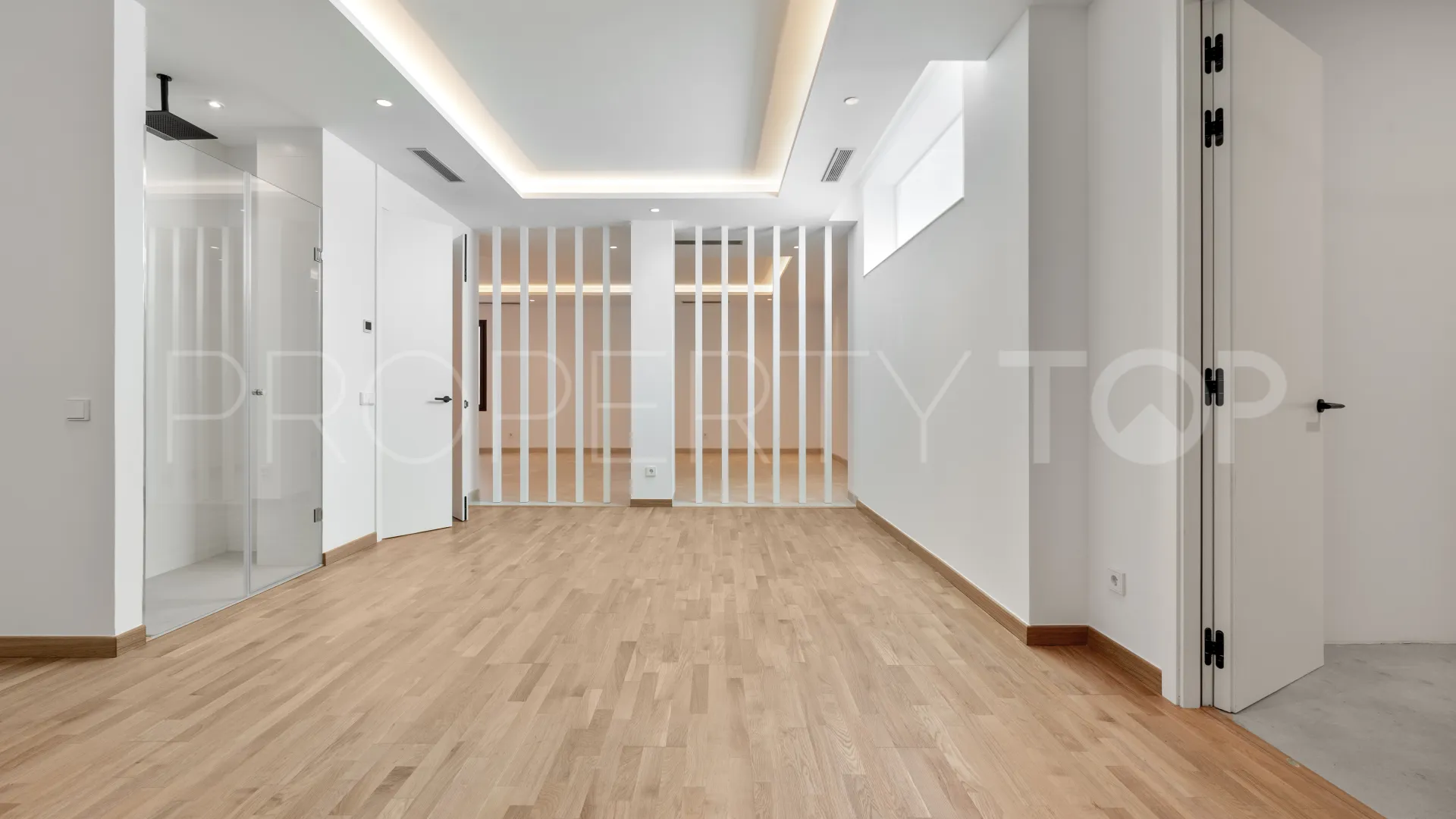 4 bedrooms villa for sale in Marbella Centro