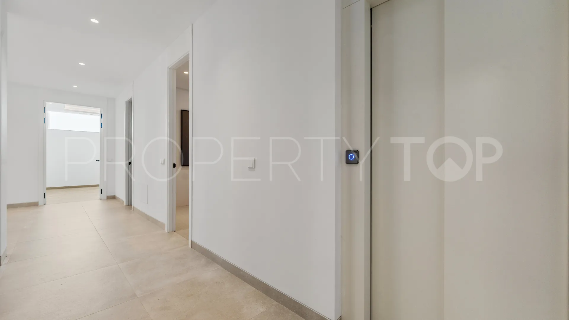 4 bedrooms villa for sale in Marbella Centro