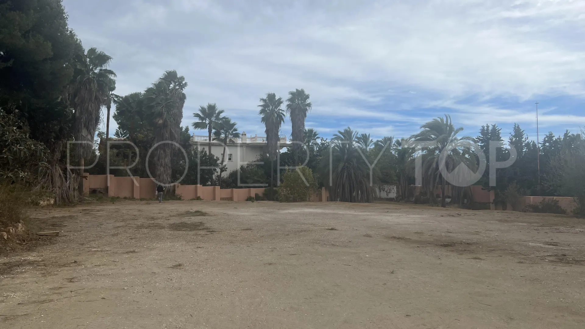 Comprar parcela en Rocio de Nagüeles