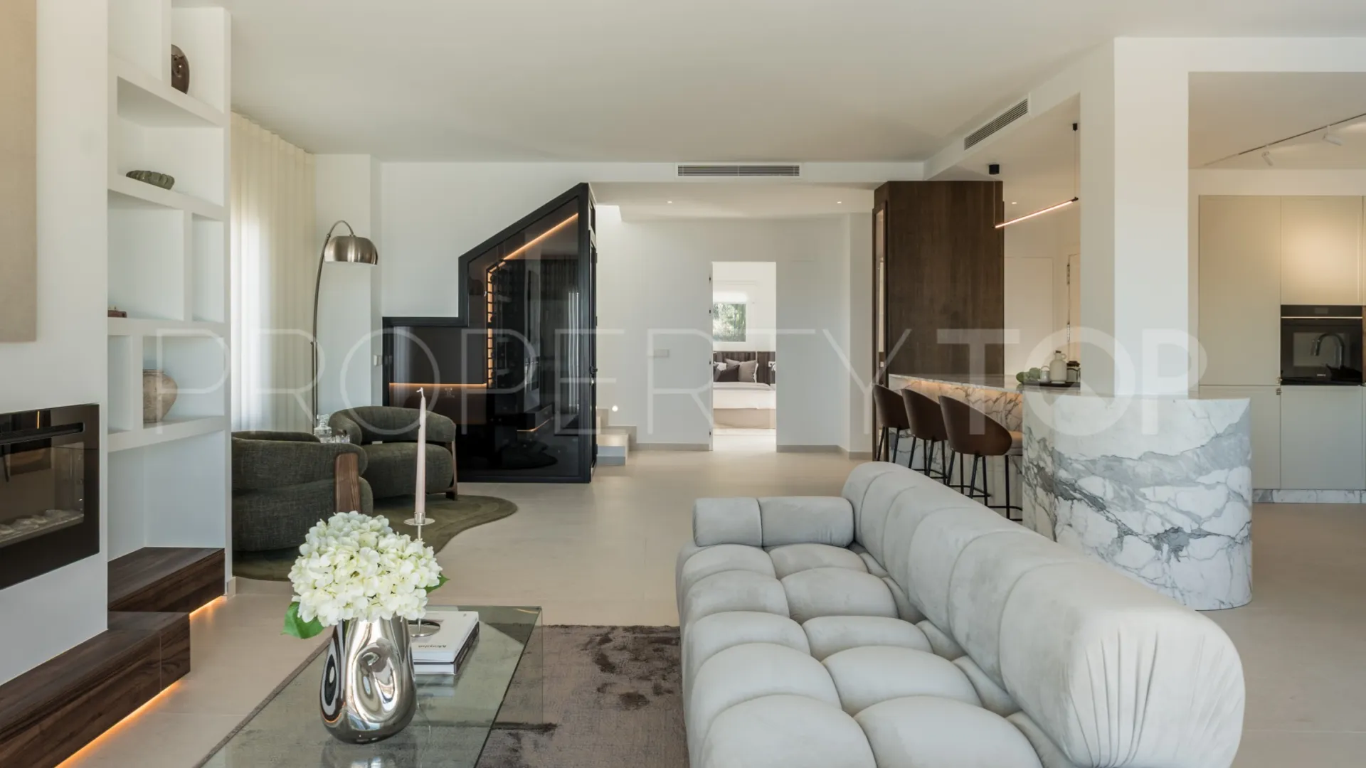 Atico duplex en venta con 3 dormitorios en La Quinta Village