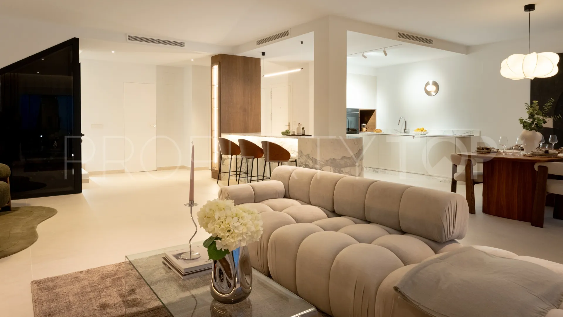 Atico duplex en venta con 3 dormitorios en La Quinta Village