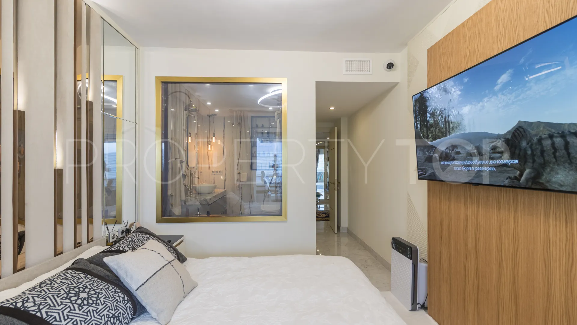 Apartamento a la venta de 2 dormitorios en Marina Banus