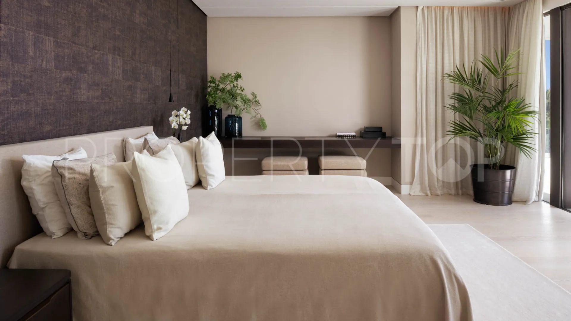 Villa de 5 dormitorios en venta en La Reserva de Alcuzcuz