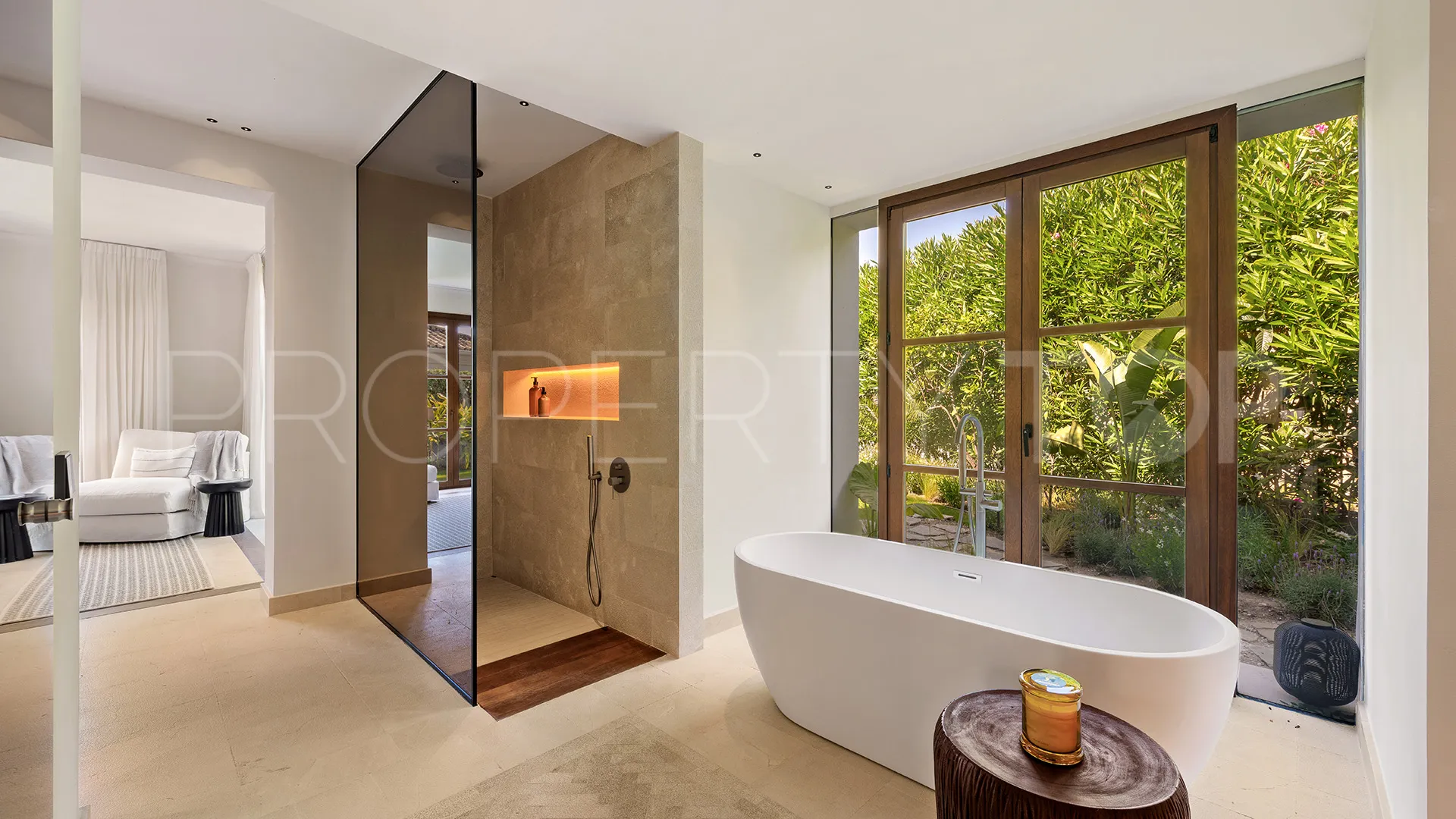 For sale Bellevue villa with 4 bedrooms