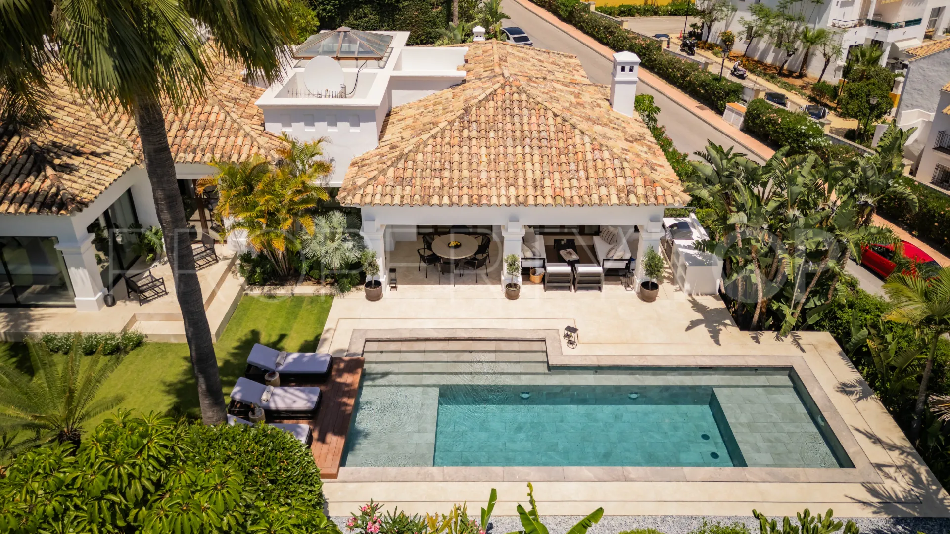 For sale Bellevue villa with 4 bedrooms