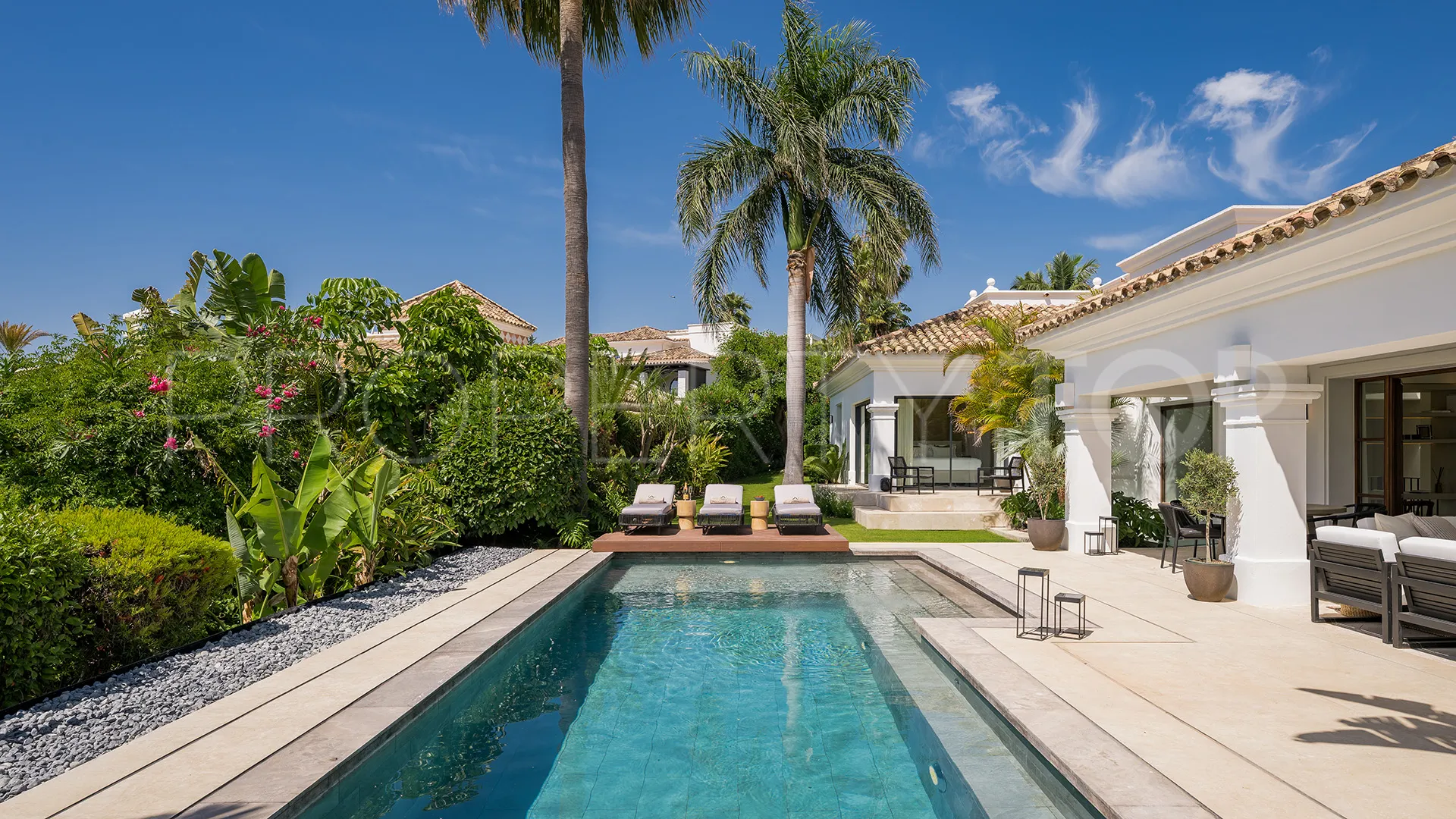 For sale Bellevue villa with 4 bedrooms