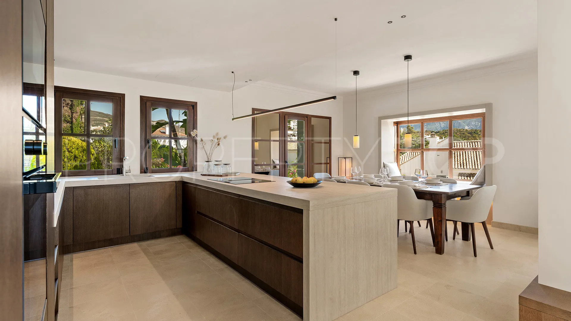 For sale Bellevue villa with 4 bedrooms