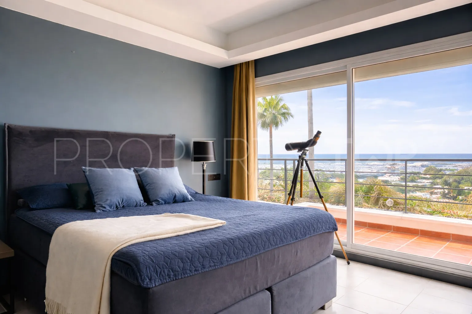 3 bedrooms Magna Marbella apartment for sale