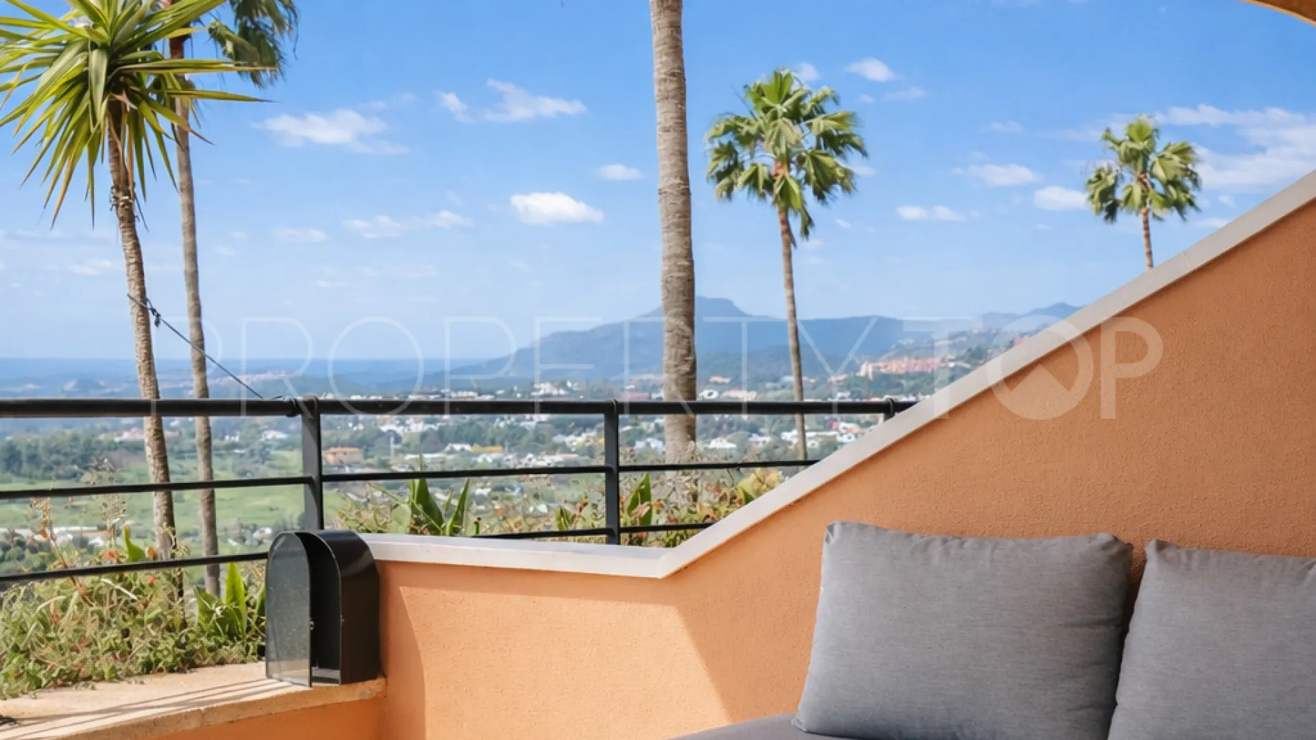 3 bedrooms Magna Marbella apartment for sale