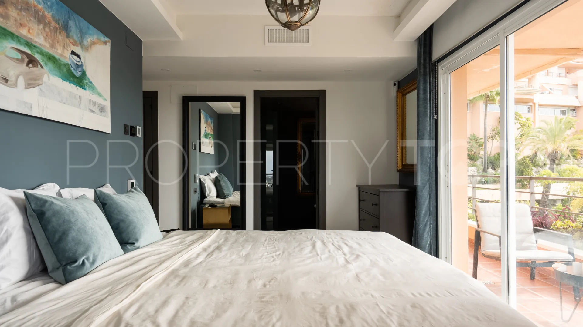 3 bedrooms Magna Marbella apartment for sale